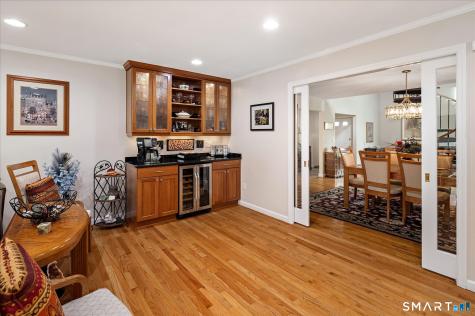 27 Nob Hill Lane Stamford CT 06903
