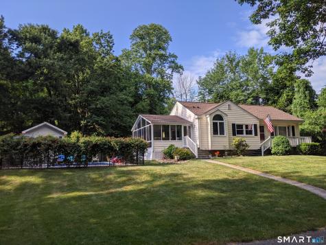 17 Gray Street Monroe CT 06468