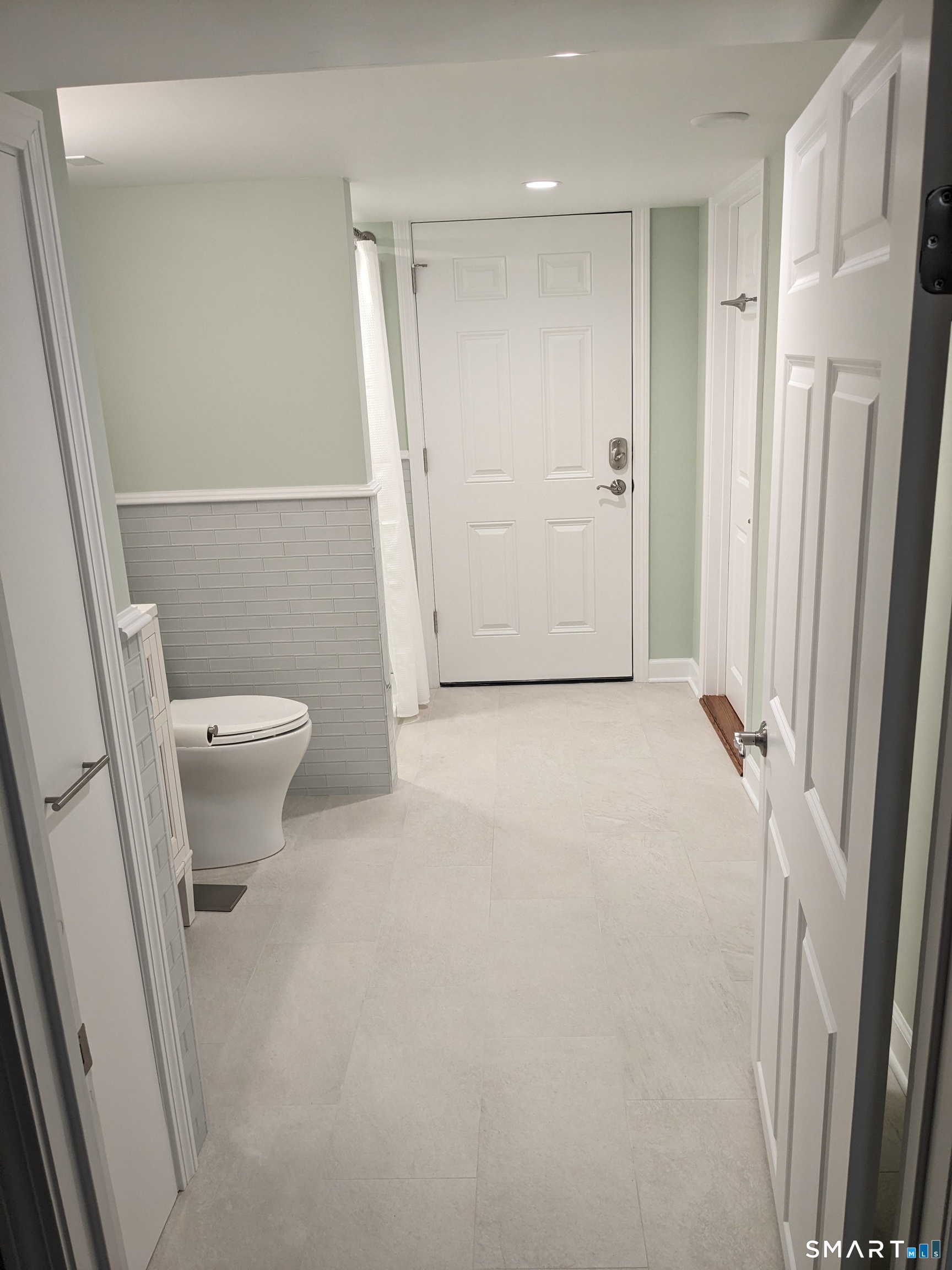 17 Gray Street Monroe CT 06468