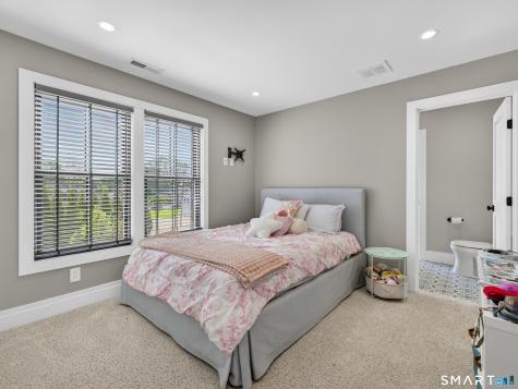 2 Captains Lane Old Saybrook CT 06475
