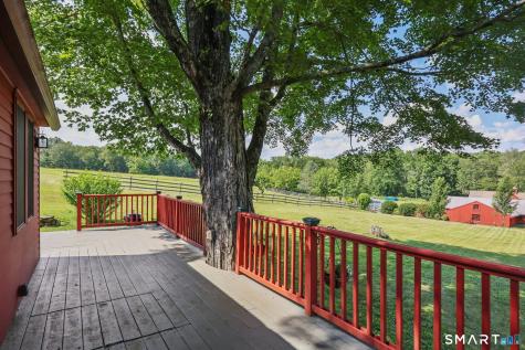 12 Jackson Road Killingworth CT 06419