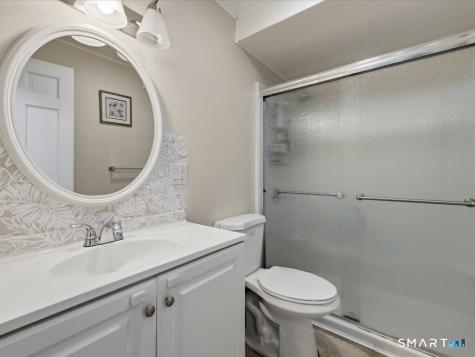 94 Barnes Avenue New Haven CT 06511