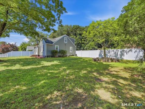 94 Barnes Avenue New Haven CT 06511