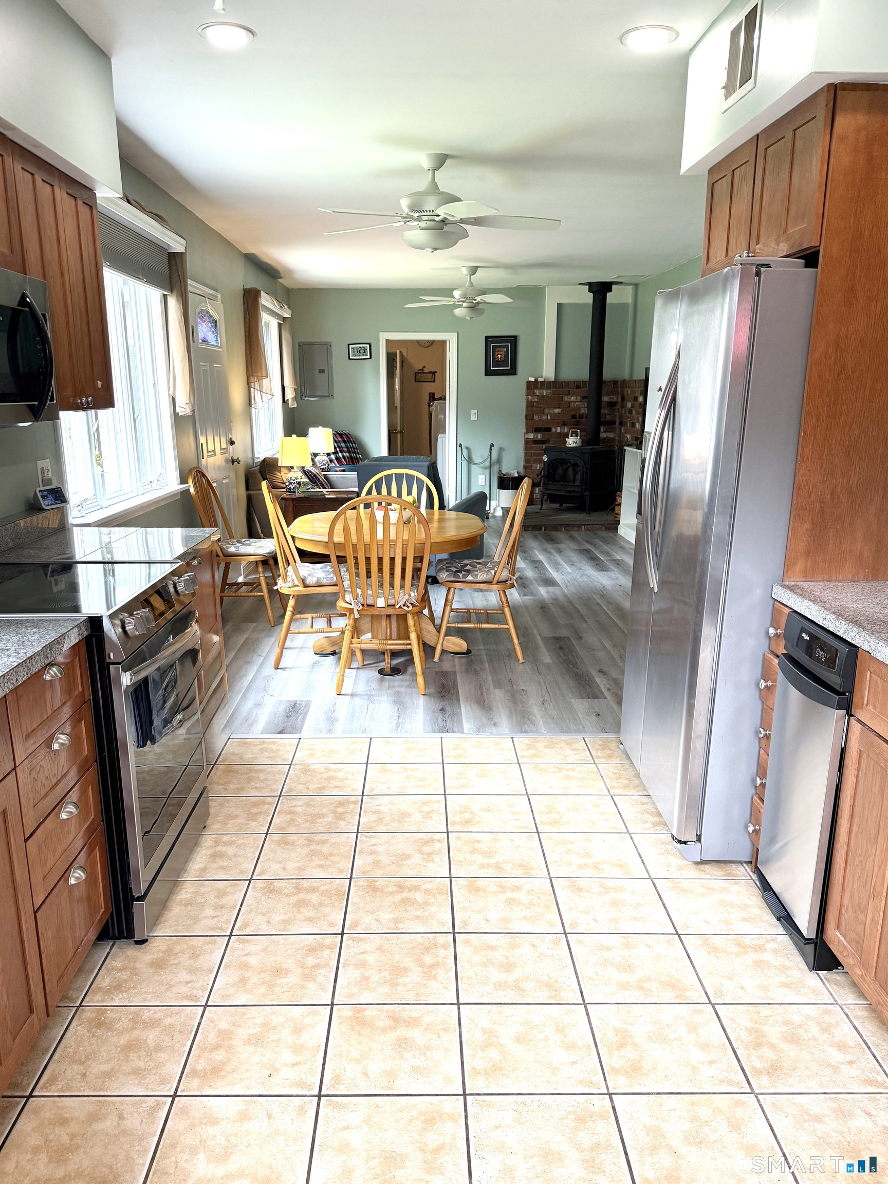 2 Hillcrest Drive Stonington CT 06378