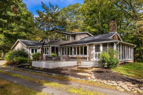 154 Wilburs Lane Guilford CT 06437