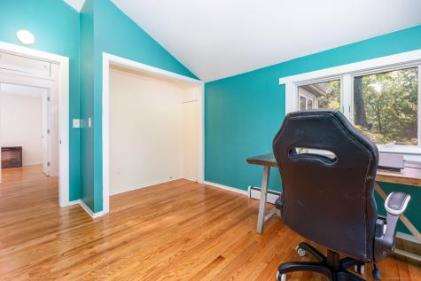154 Wilburs Lane Guilford CT 06437