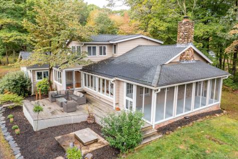 154 Wilburs Lane Guilford CT 06437