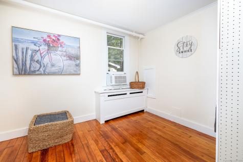 154 Wilburs Lane Guilford CT 06437