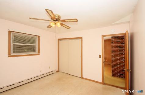 20 Damon Heights Road East Lyme CT 06357