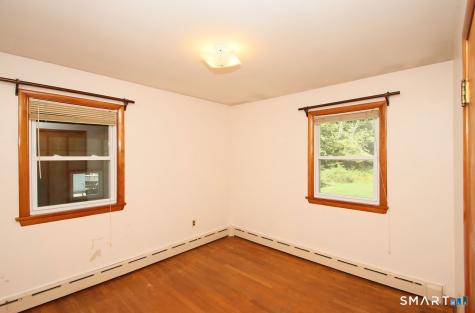 20 Damon Heights Road East Lyme CT 06357