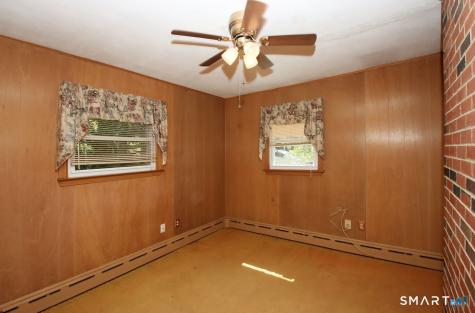 20 Damon Heights Road East Lyme CT 06357