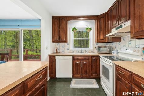 15 Limestone Terrace Ridgefield CT 06877