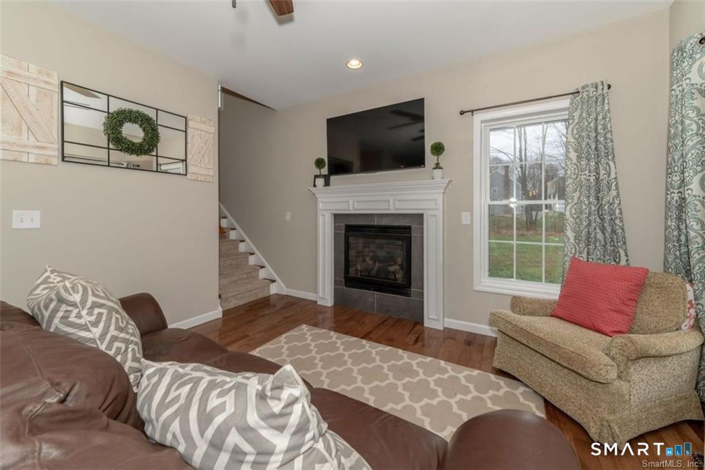 823 Stone Road Windsor CT 06095