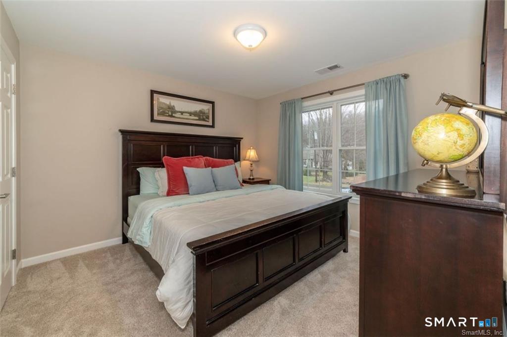 823 Stone Road Windsor CT 06095