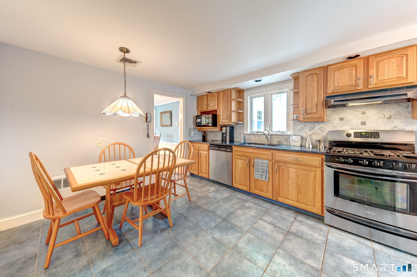 455 Brimfield Road Wethersfield CT 06109