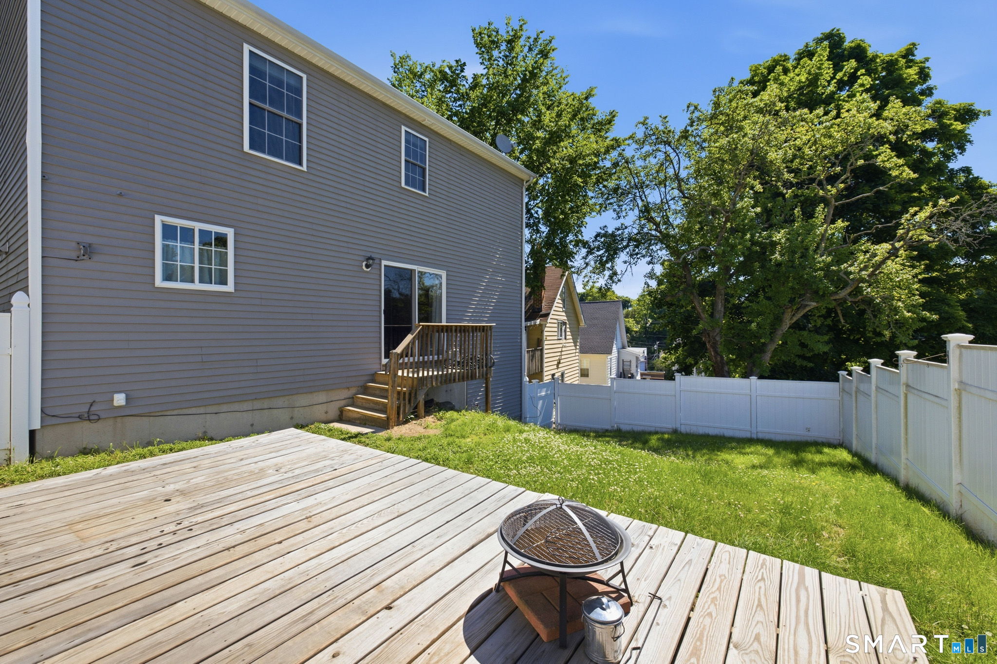 18 Perry Hill Road Shelton CT 06484