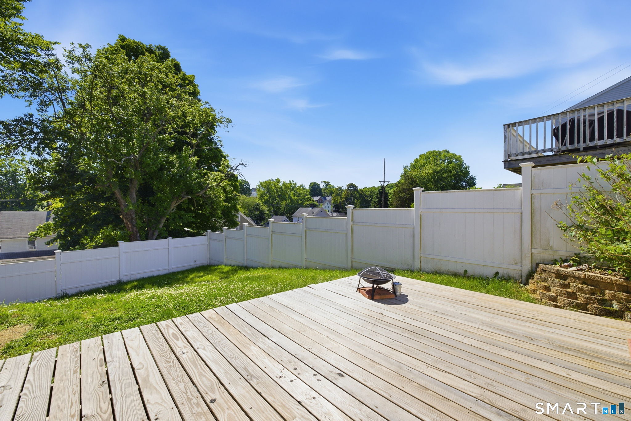 18 Perry Hill Road Shelton CT 06484