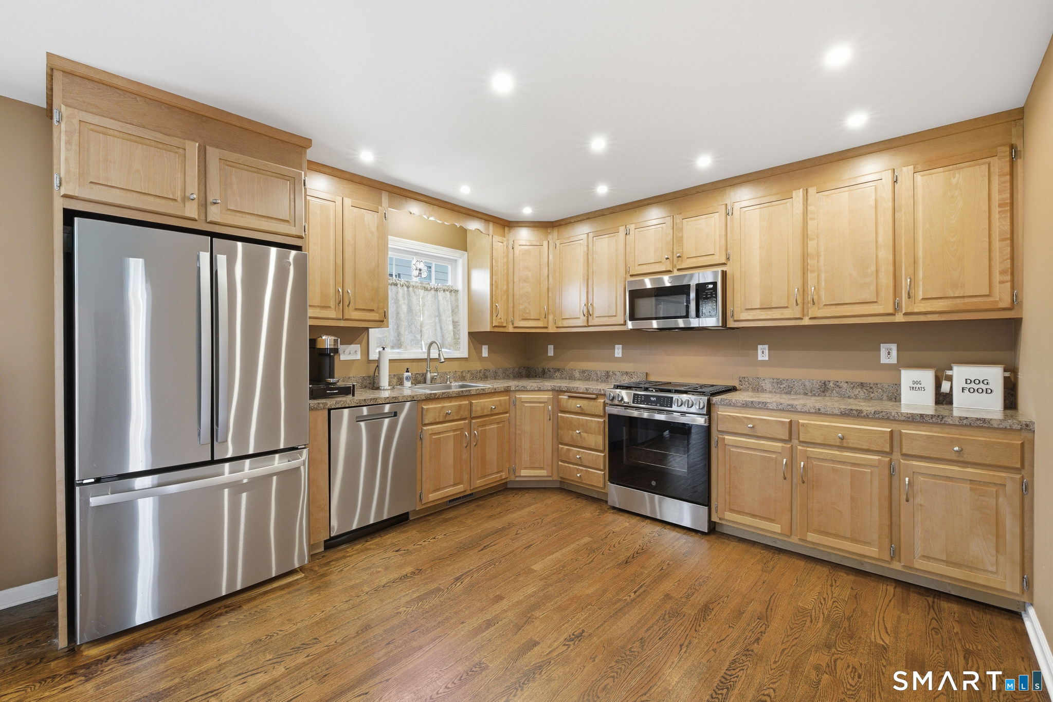 18 Perry Hill Road Shelton CT 06484