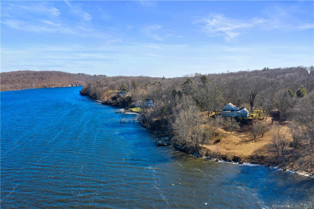 19 Parkers Point Road Chester CT 06412
