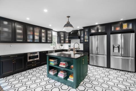 14 Winthrop Road Bethel CT 06801