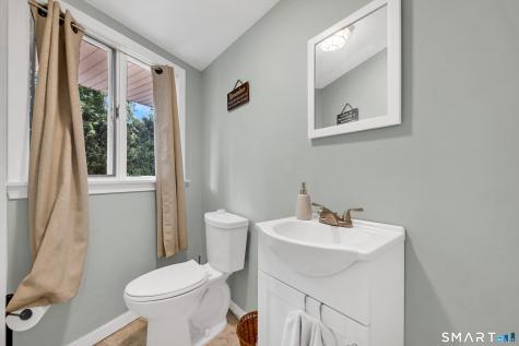 20 Chimney Hill Road Middletown CT 06457