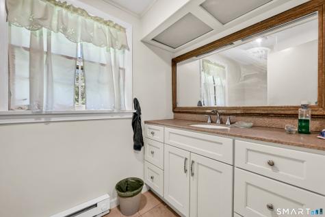 20 Chimney Hill Road Middletown CT 06457