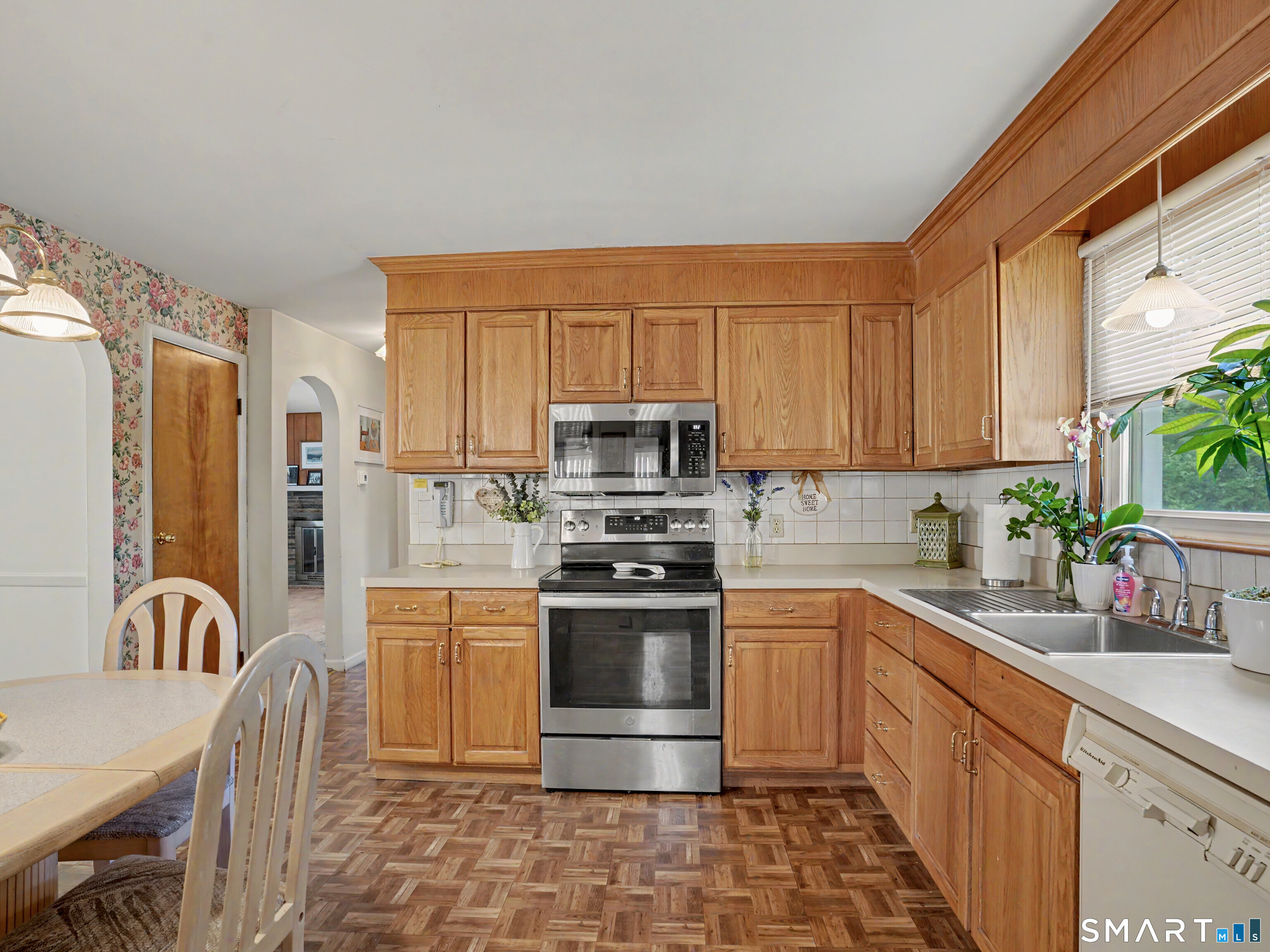 64 Breyer Avenue Bridgeport CT 06606