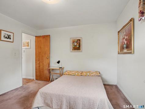 64 Breyer Avenue Bridgeport CT 06606