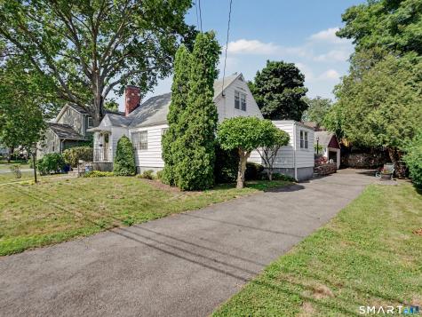 64 Breyer Avenue Bridgeport CT 06606