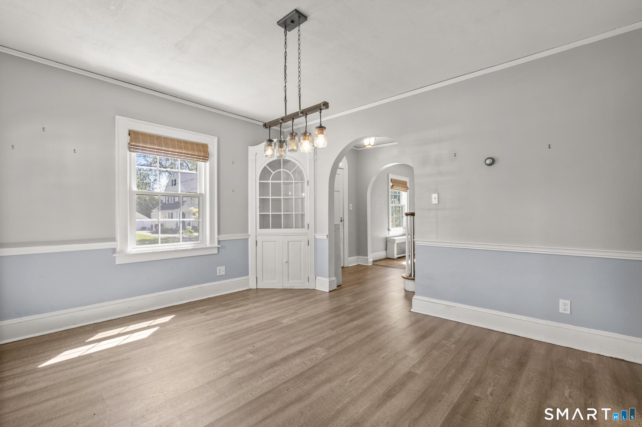 77 Newport Avenue West Hartford CT 06107