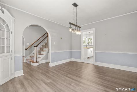 77 Newport Avenue West Hartford CT 06107