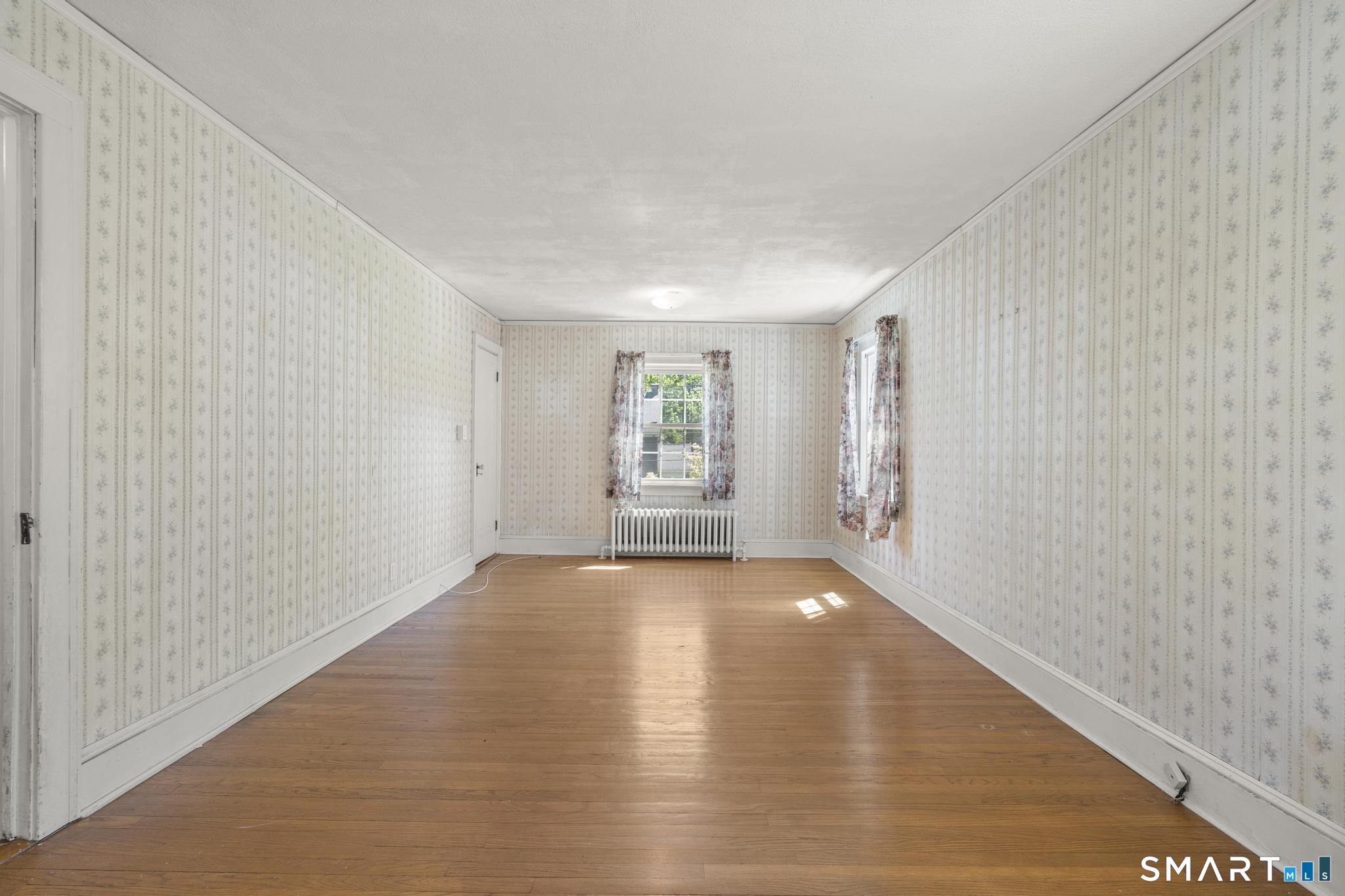 77 Newport Avenue West Hartford CT 06107