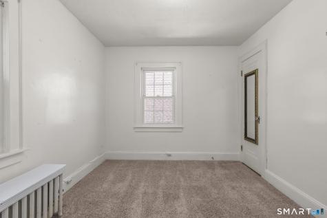 77 Newport Avenue West Hartford CT 06107