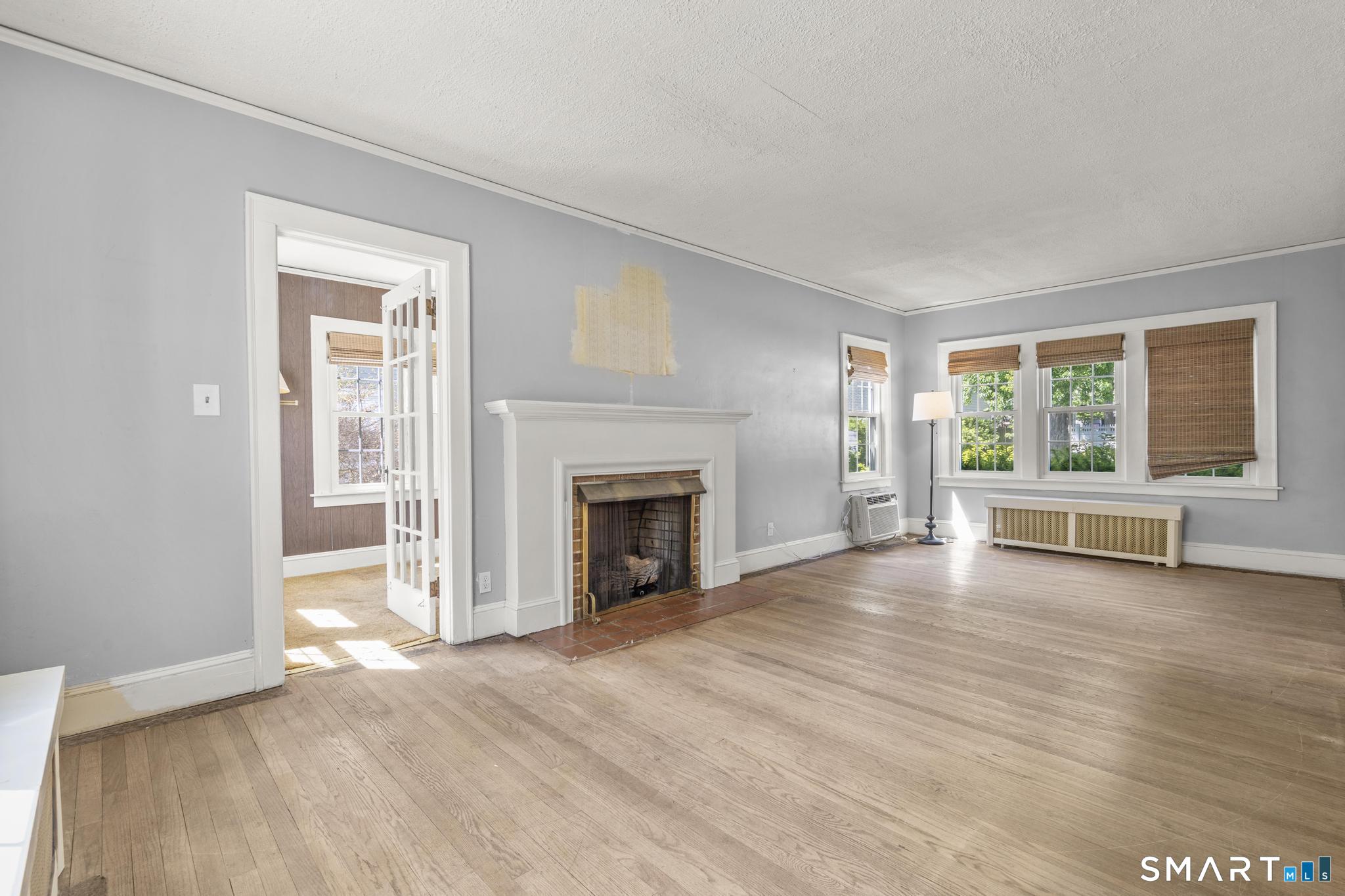 77 Newport Avenue West Hartford CT 06107
