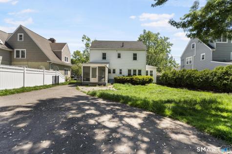 77 Newport Avenue West Hartford CT 06107