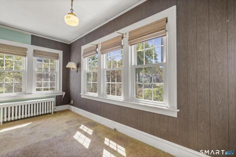 77 Newport Avenue West Hartford CT 06107