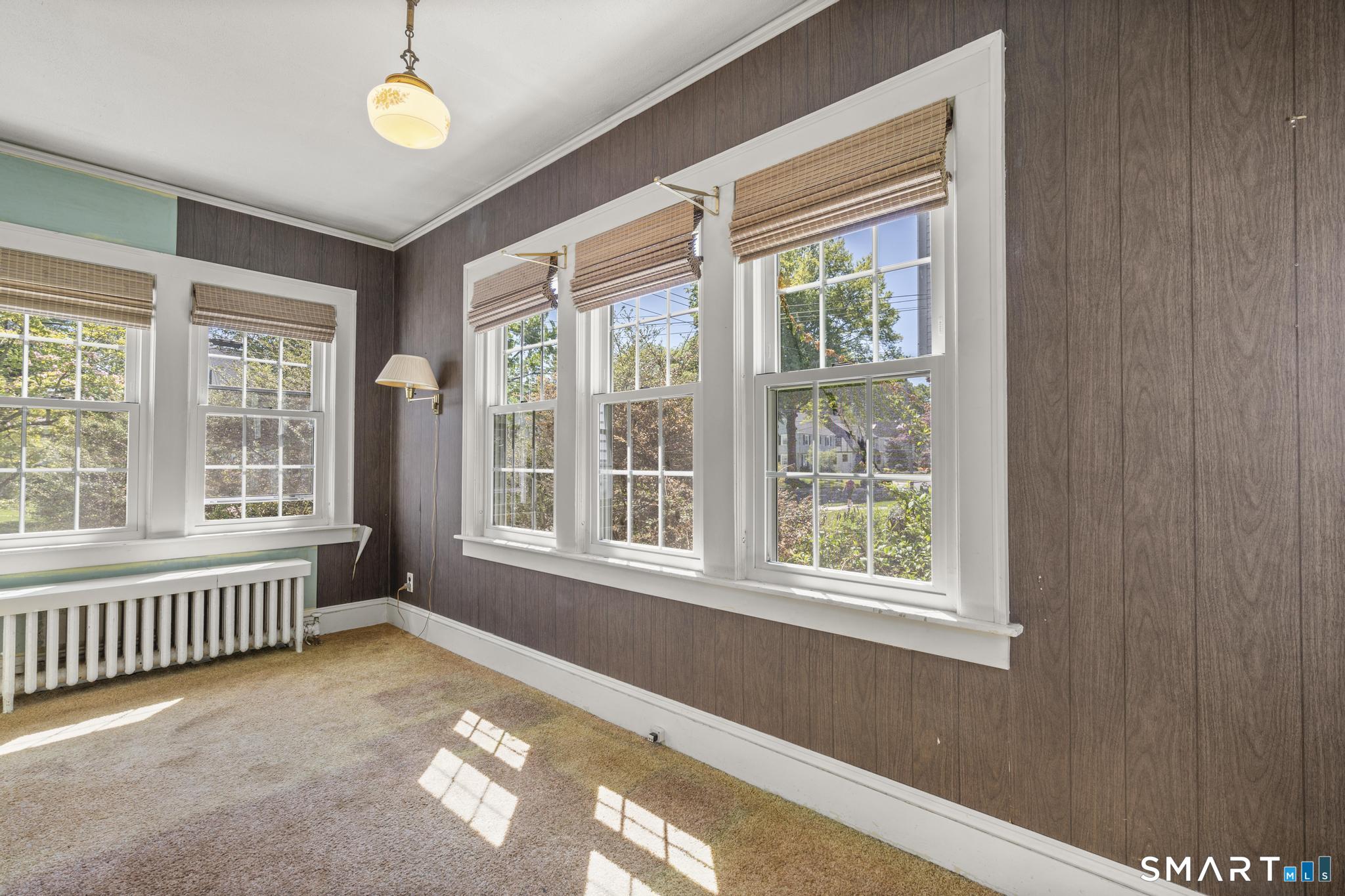 77 Newport Avenue West Hartford CT 06107