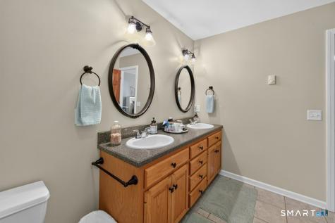 28 Tanglewood Drive Preston CT 06365