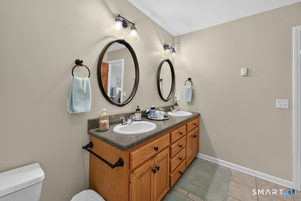 28 Tanglewood Drive Preston CT 06365