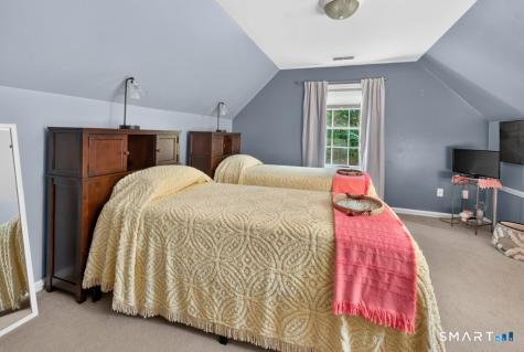 28 Tanglewood Drive Preston CT 06365