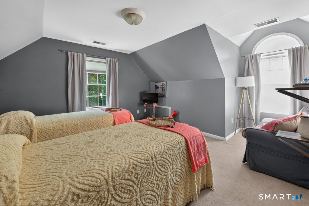 28 Tanglewood Drive Preston CT 06365