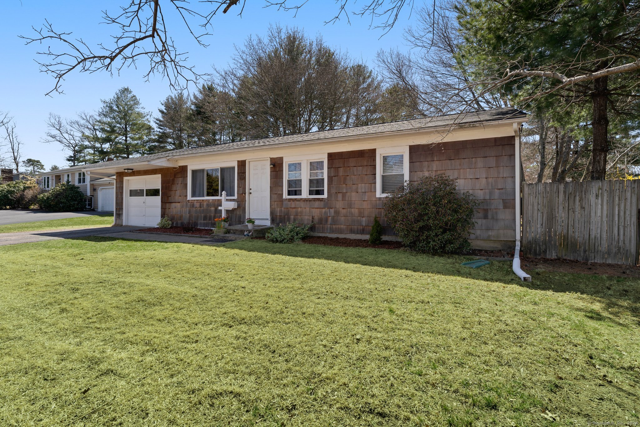 379 Arnold Road Coventry RI 02816