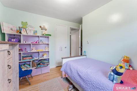 10 Miller Avenue Waterford CT 06375