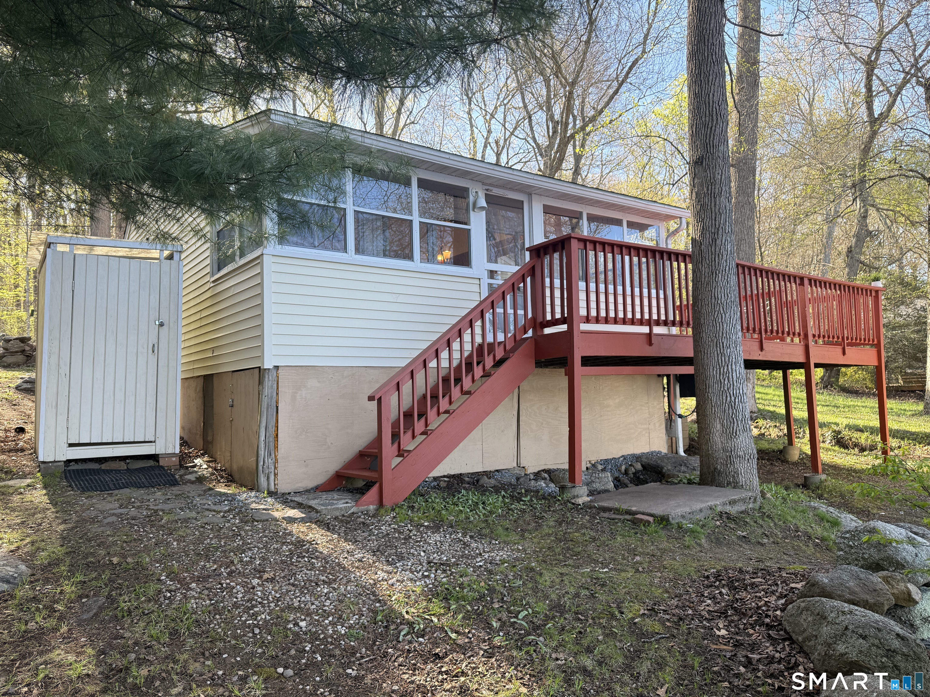 19 Lakeview Drive Colchester CT 06415
