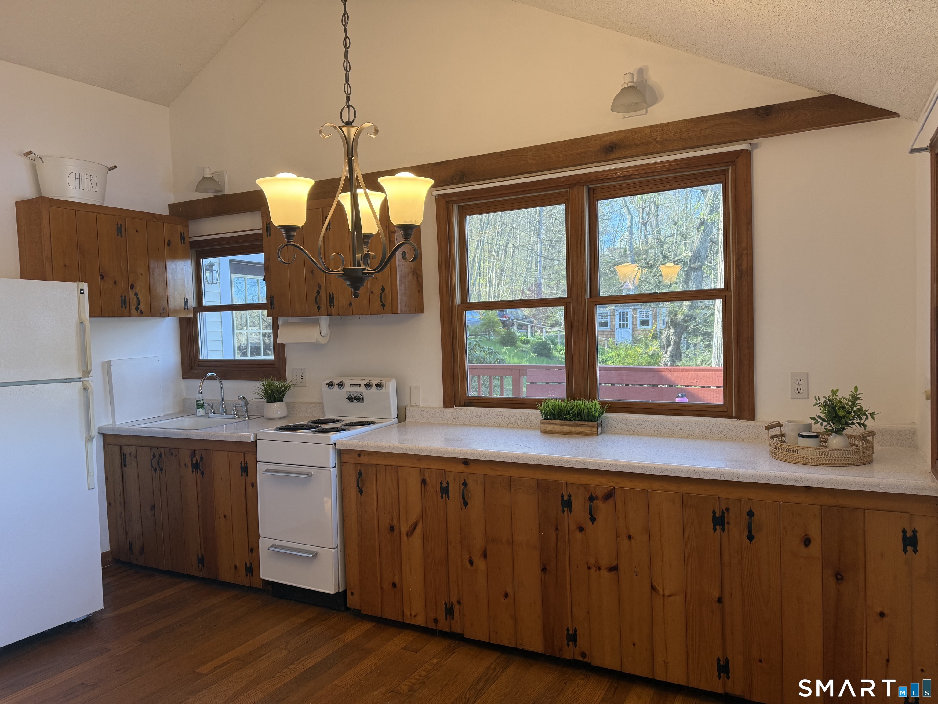 19 Lakeview Drive Colchester CT 06415