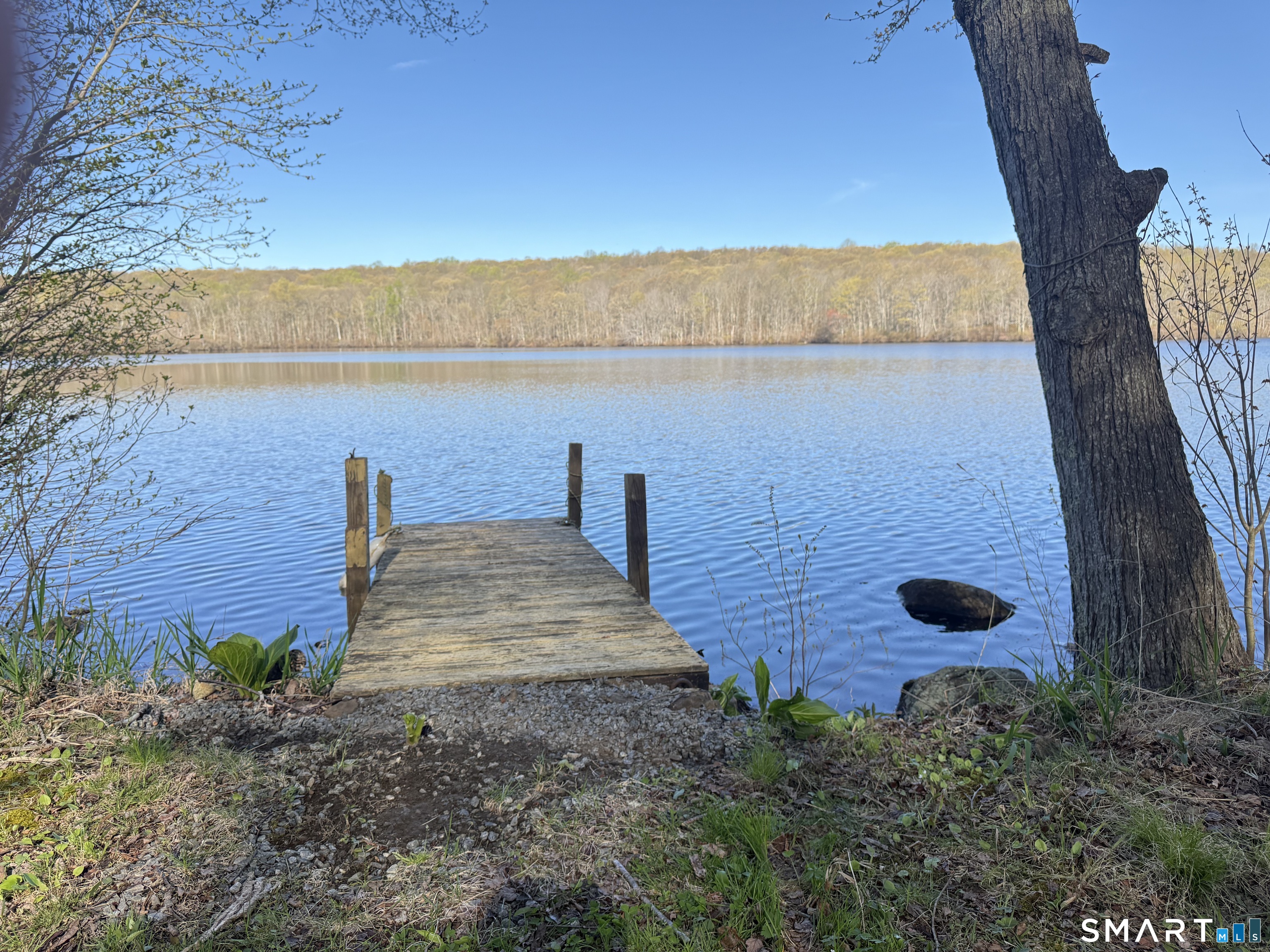19 Lakeview Drive Colchester CT 06415