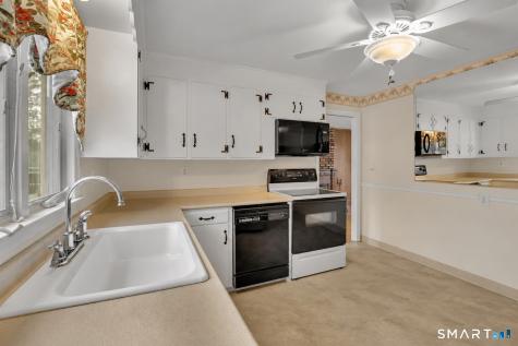 26 Russell Road Meriden CT 06450