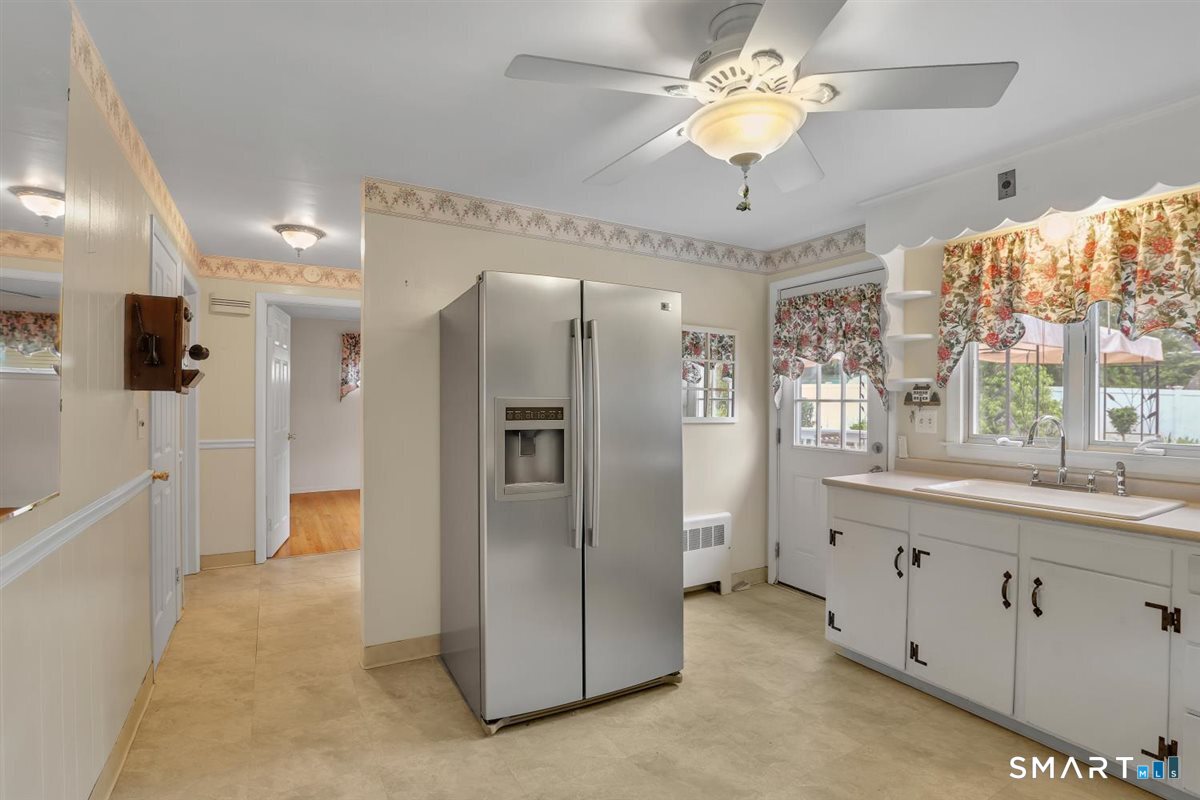 26 Russell Road Meriden CT 06450