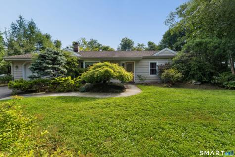 13 Allen Road Brookfield CT 06804