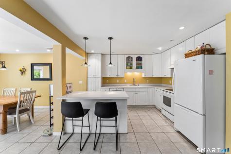 13 Allen Road Brookfield CT 06804